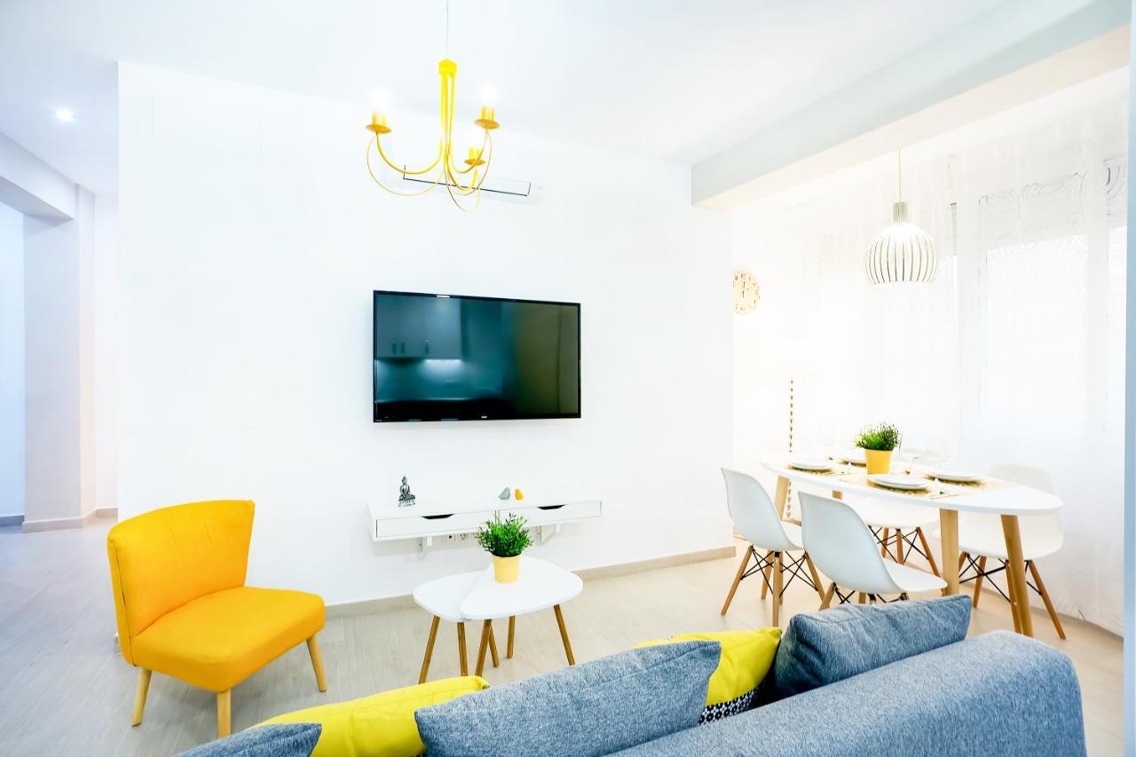 Alonso De Palencia City Center Apartment Malaga Bagian luar foto