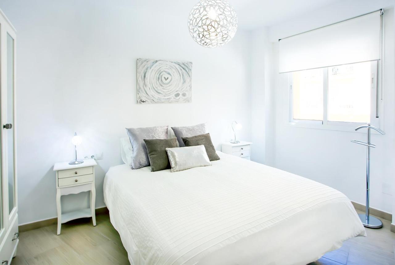 Alonso De Palencia City Center Apartment Malaga Bagian luar foto